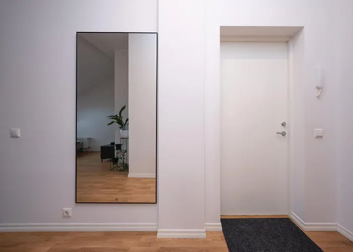 & Cozy Rooftop Flat * 塔林