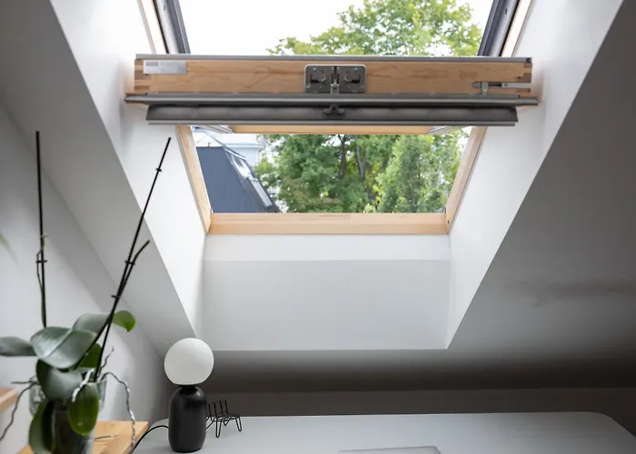 & Cozy Rooftop Flat 塔林